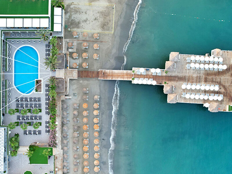 Aria Resort & Spa