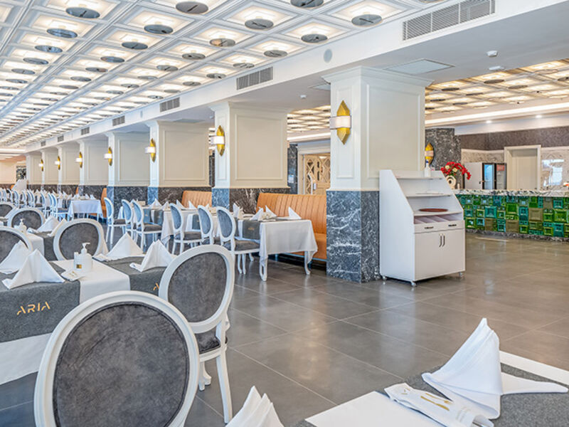 Aria Resort & Spa
