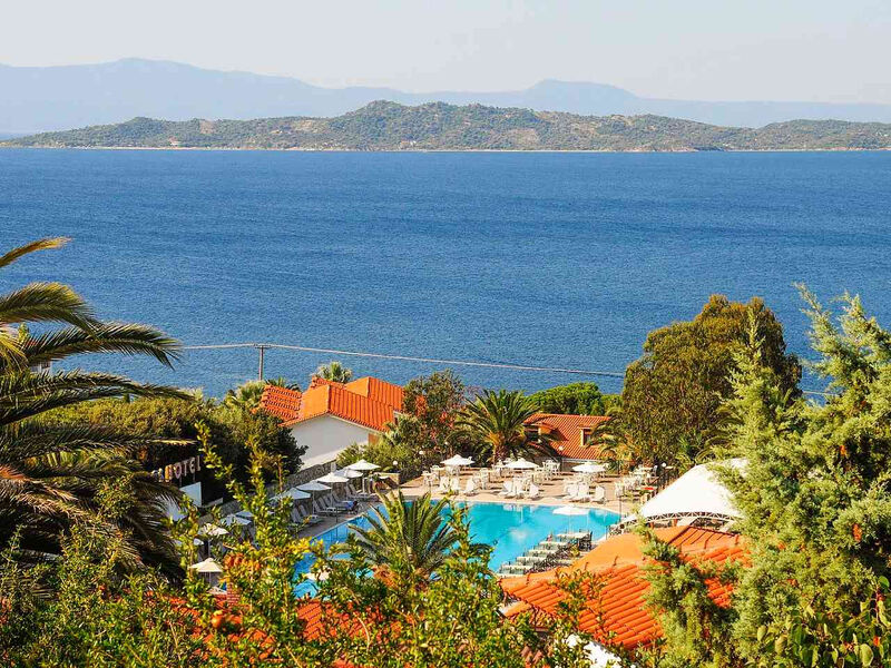 Aristoteles Holiday Resort & Spa