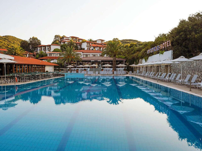 Aristoteles Holiday Resort & Spa