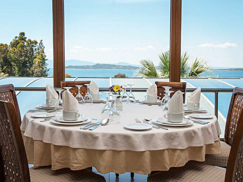 Aristoteles Holiday Resort & Spa