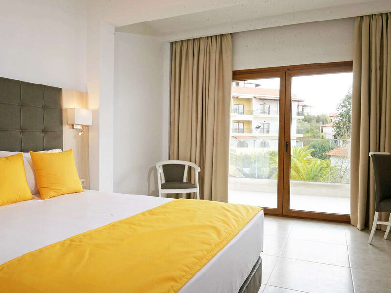 Aristoteles Holiday Resort & Spa
