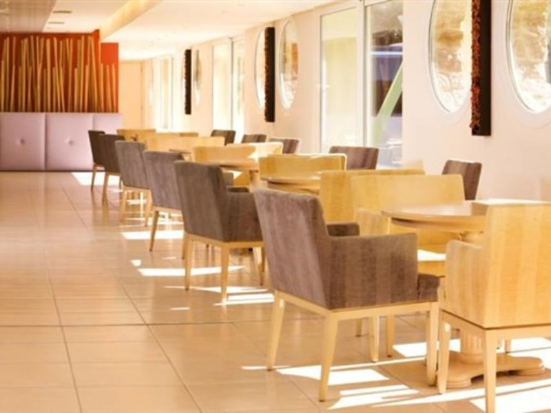 Ariti Grand