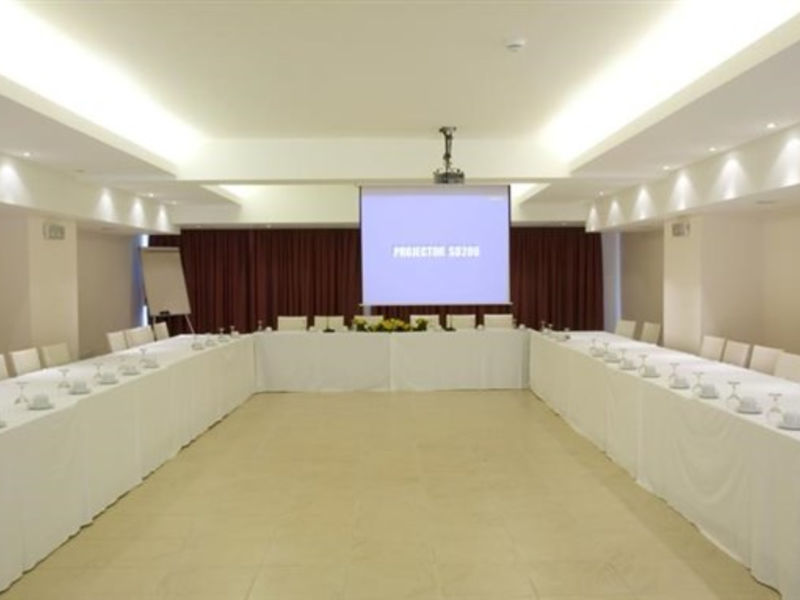 Ariti Grand