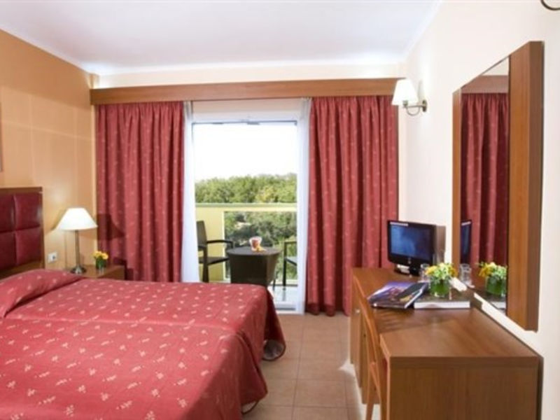 Ariti Grand
