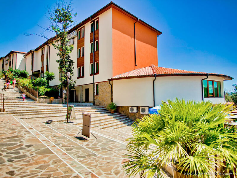 Arkutino Family Resort