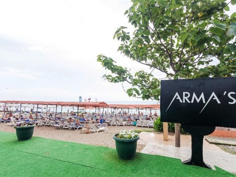 Arma´S Resort