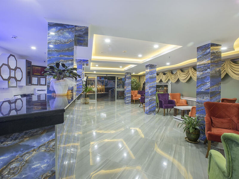 Arsi Enfi City Beach