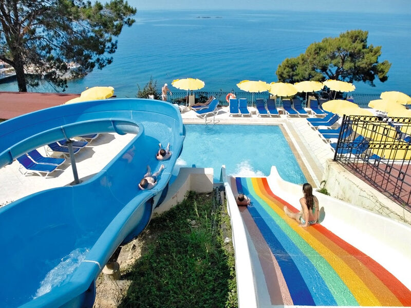 Aska Bayview Resort
