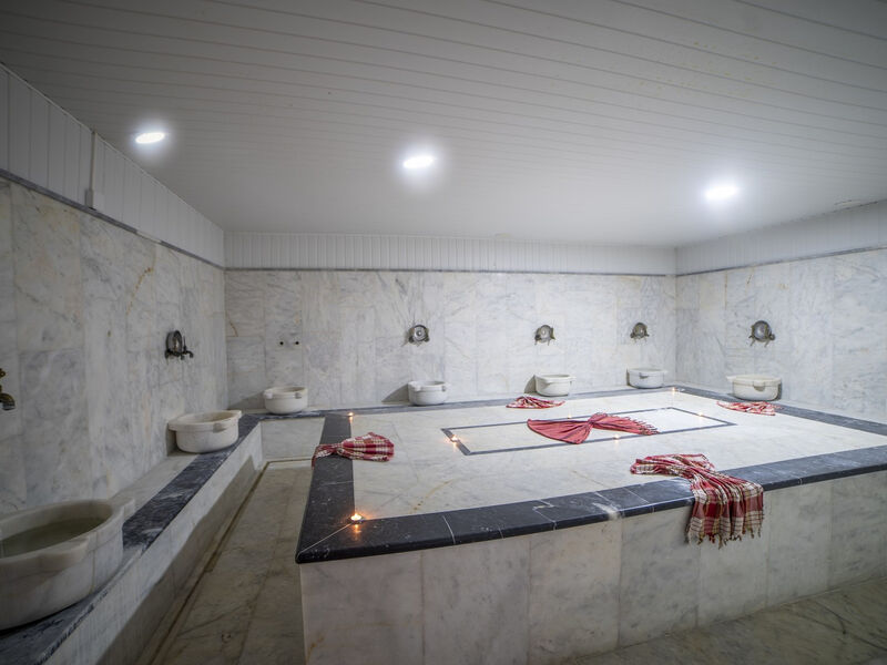 Aska Bayview Resort