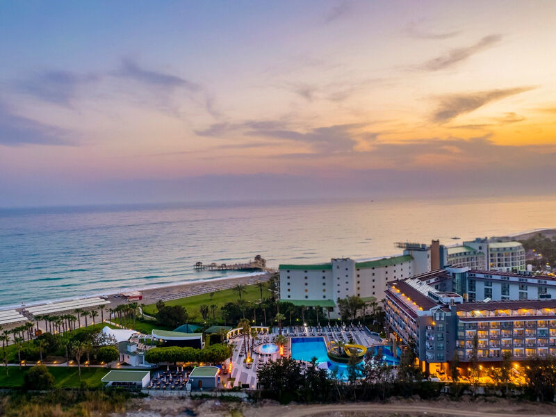 Washington Resort Hotel & SPA
