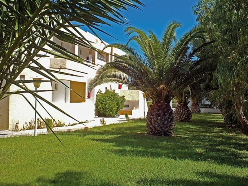 Aslanis Village