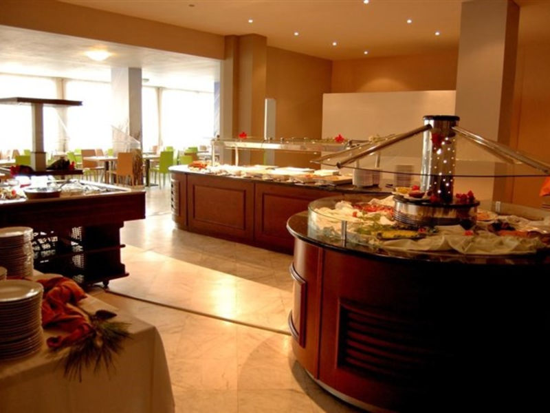 Asteras Resort