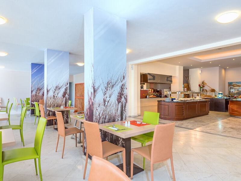 Asteras Resort