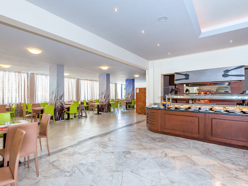 Asteras Resort