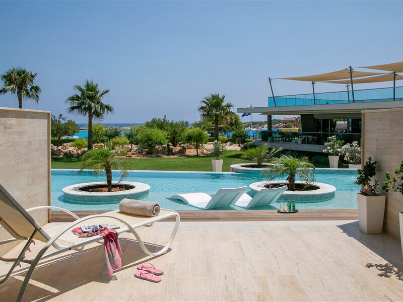 Asterias Beach