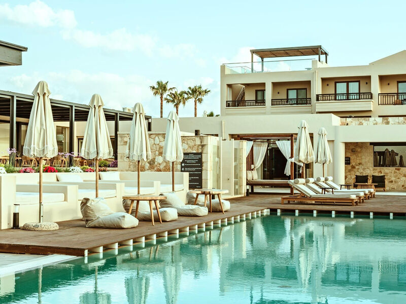 Asterion Suites & SPA