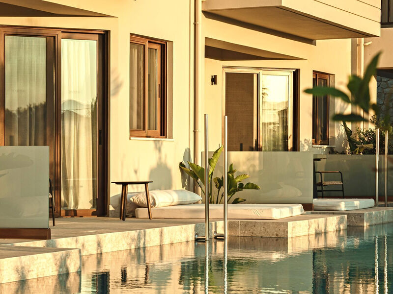 Asterion Suites & SPA