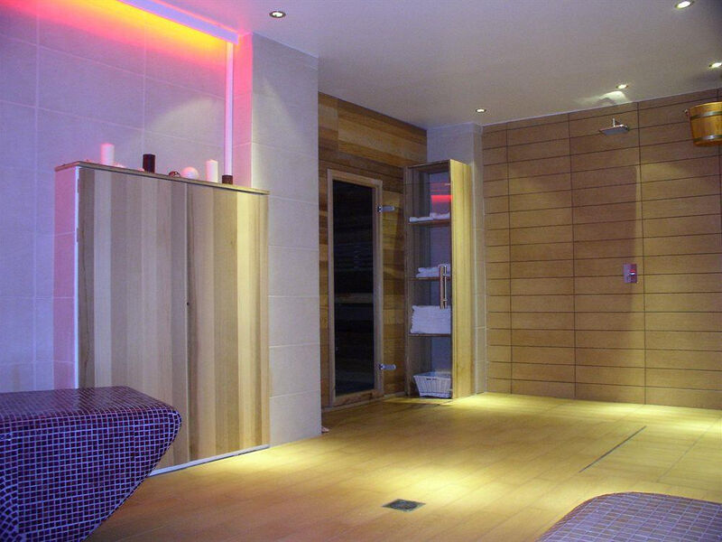 Astra Village Hotel & Suites