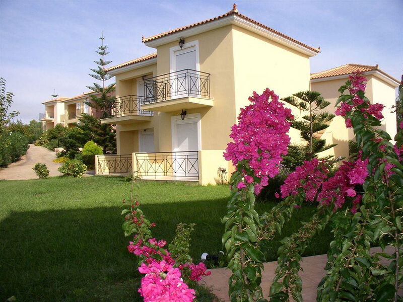 Astra Village Hotel & Suites