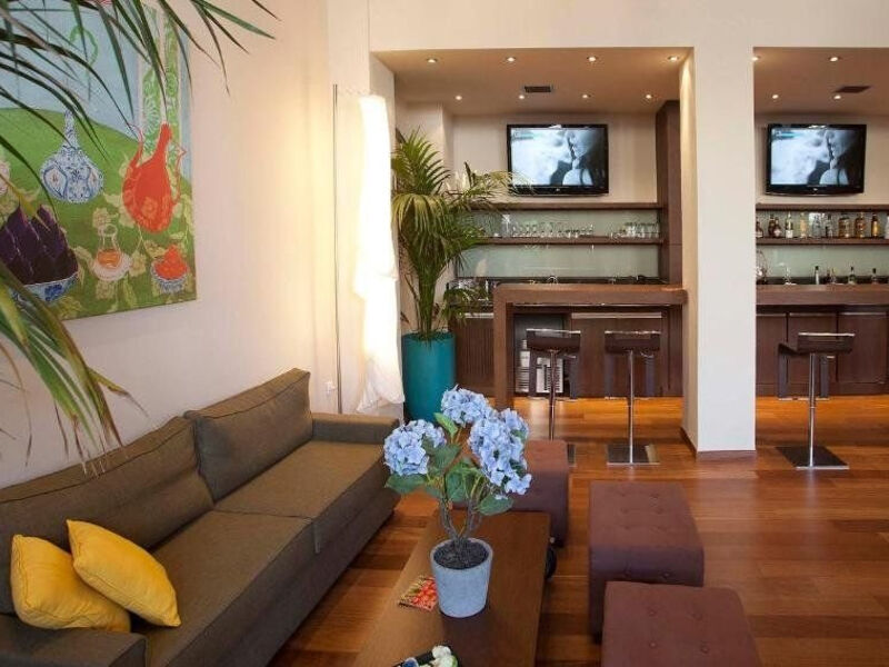 Athens Center Square