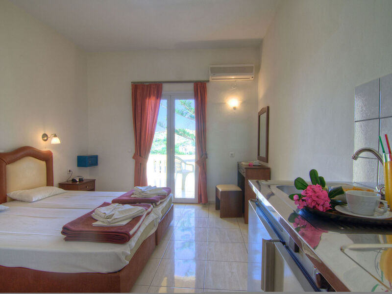 Athina Aparthotel