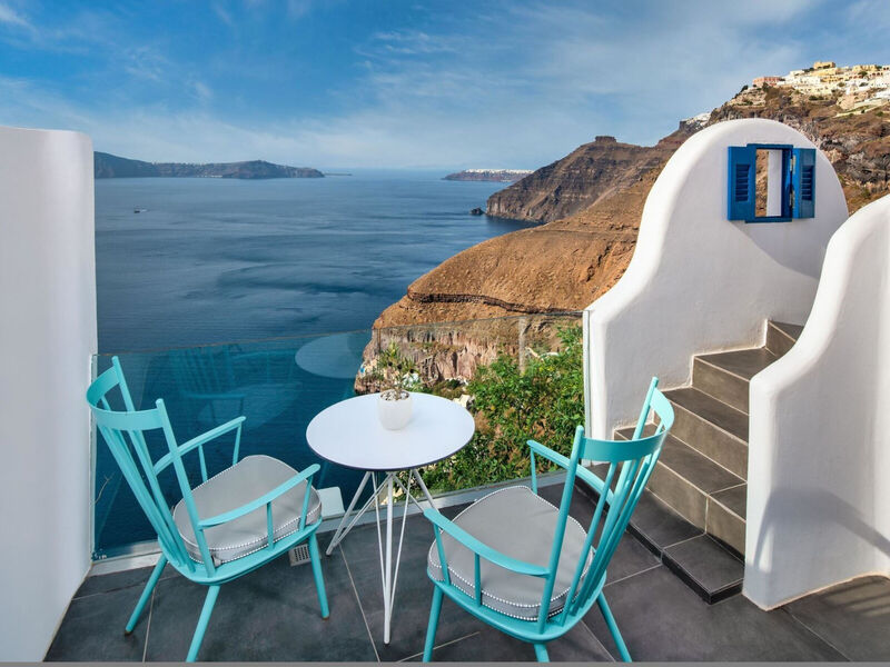 Athina Luxury Suites