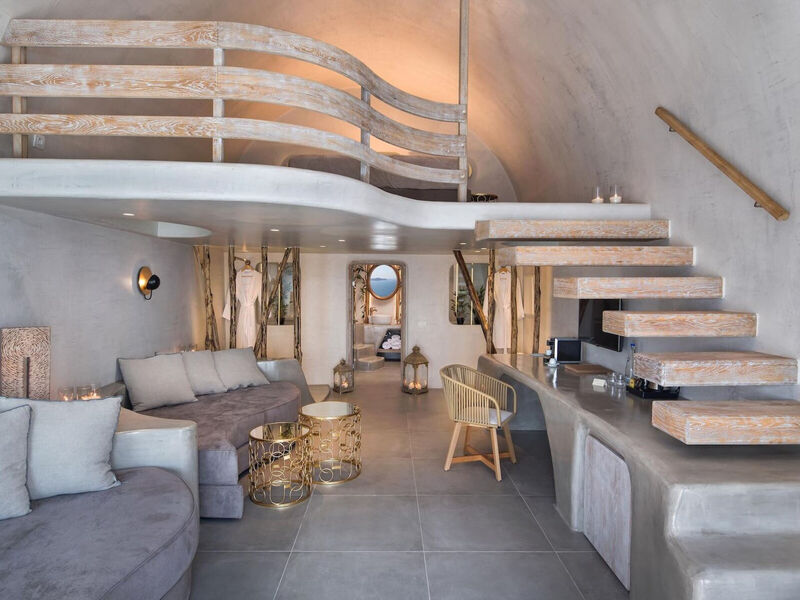 Athina Luxury Suites