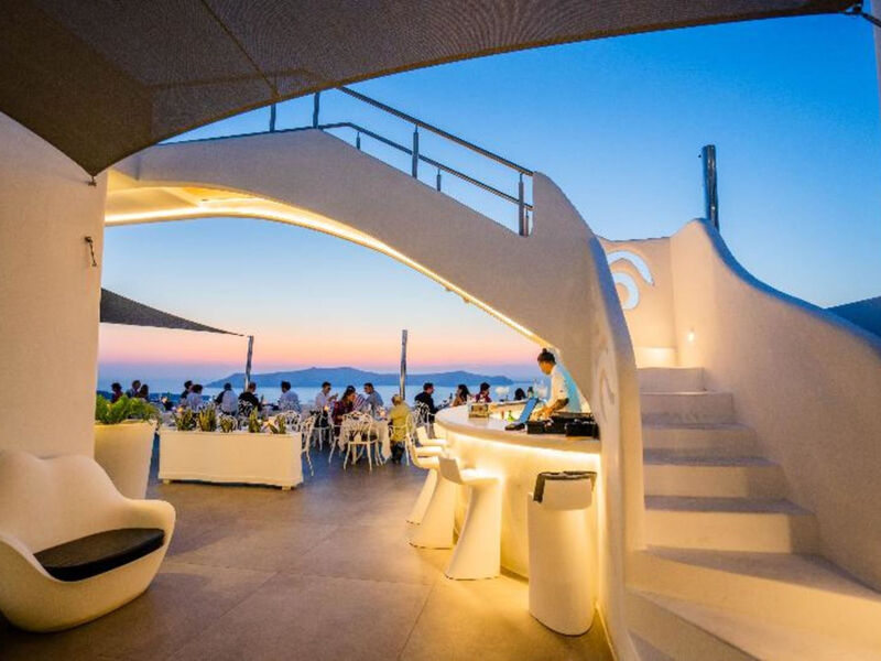 Athina Luxury Suites