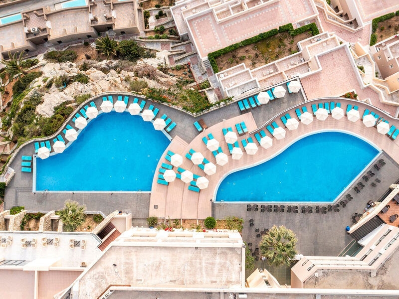 Athina Palace Resort 