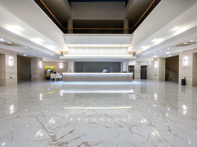 Athina Palace Resort 