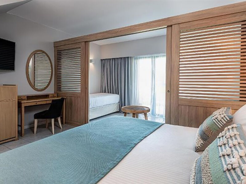 Atlantica Beach Resort