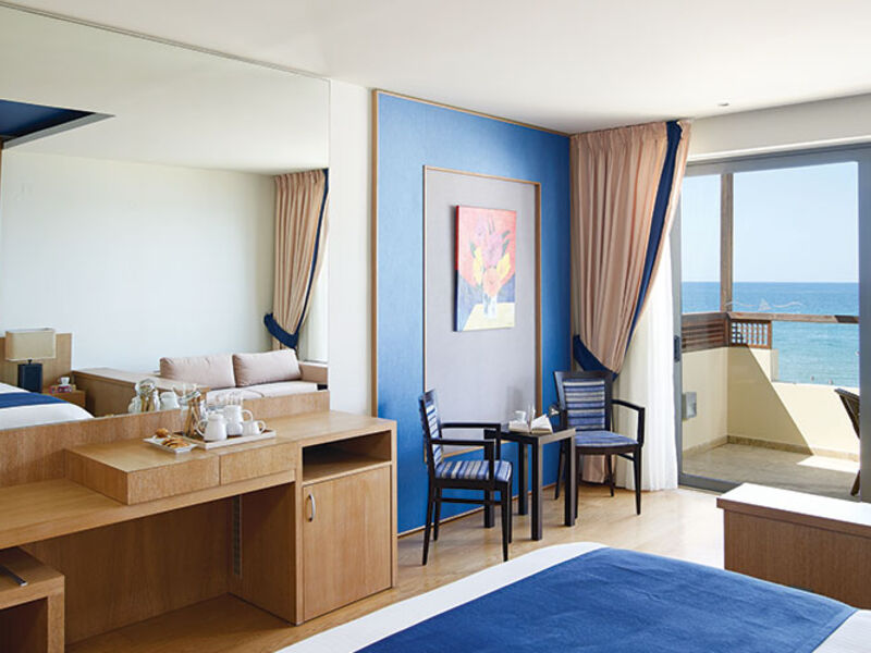Atlantica Kalliston Resort
