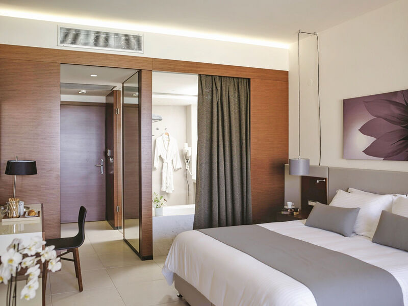 Atlantica Kalliston Resort