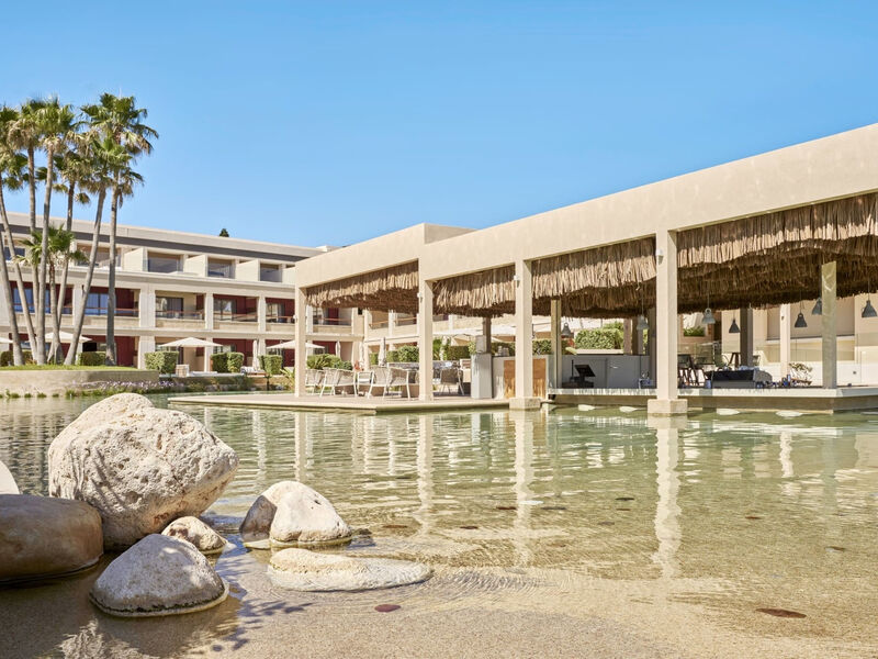 Atlantica Kalliston Resort