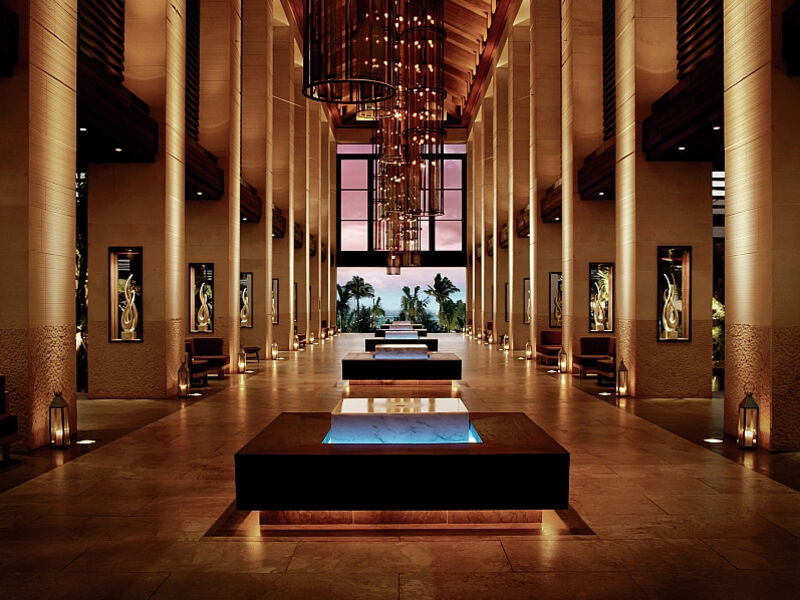 Atlantis Royal Tower