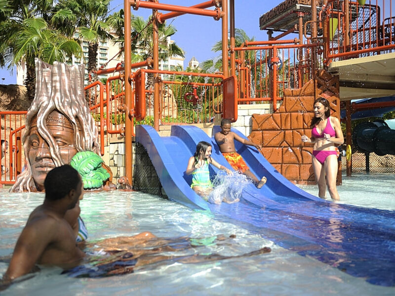 Atlantis Royal Tower