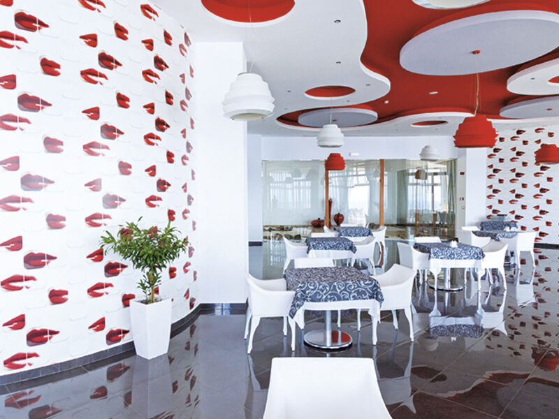 Atrium Platinum
