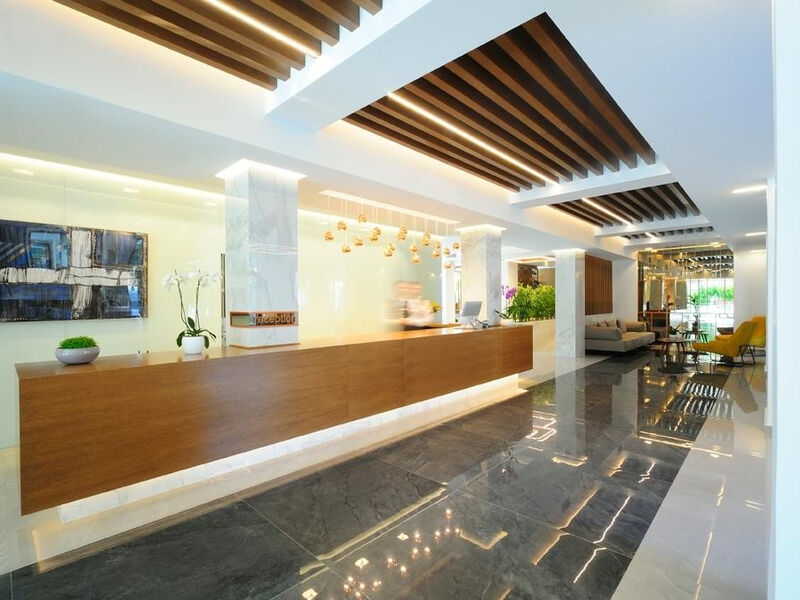 Atrium Ambience