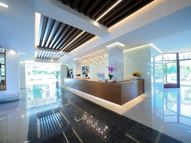 Atrium Ambience