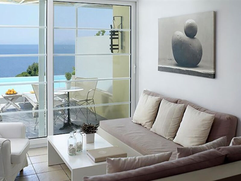 Atrium - Skiathos