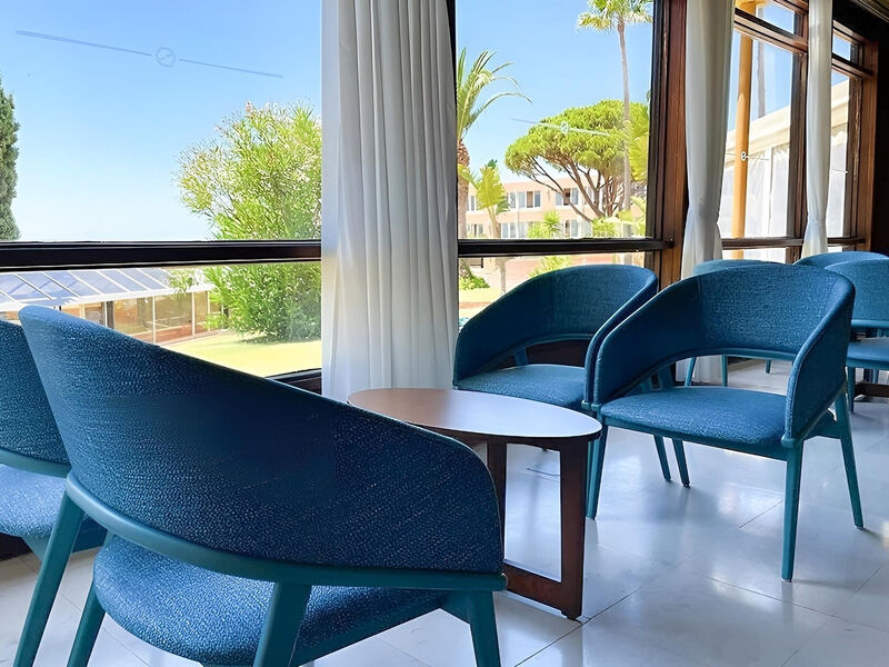 Auramar Beach Resort
