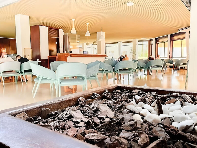 Auramar Beach Resort