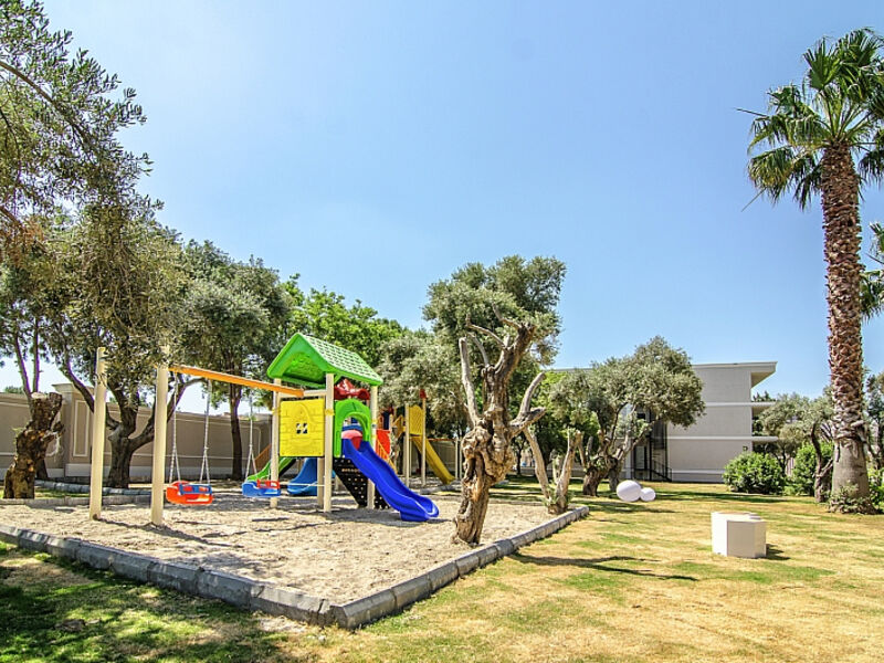 Aurum Spa & Beach Resort