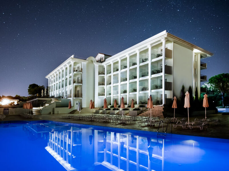 Avalon Palace Hotel