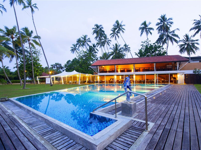 Hotel Avani Bentota Resort & Spa