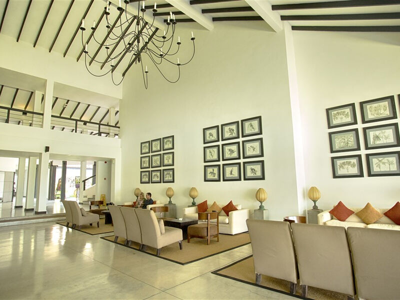 Hotel Avani Bentota Resort & Spa
