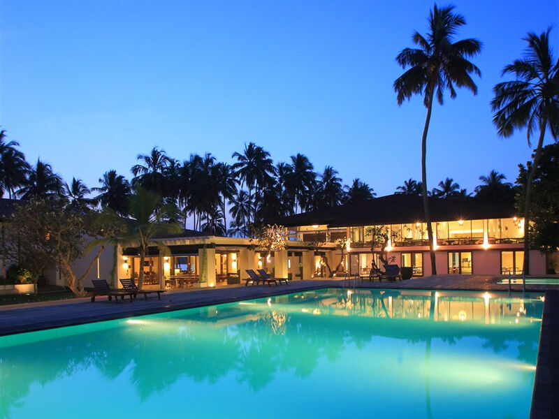 Hotel Avani Kalutara Resort