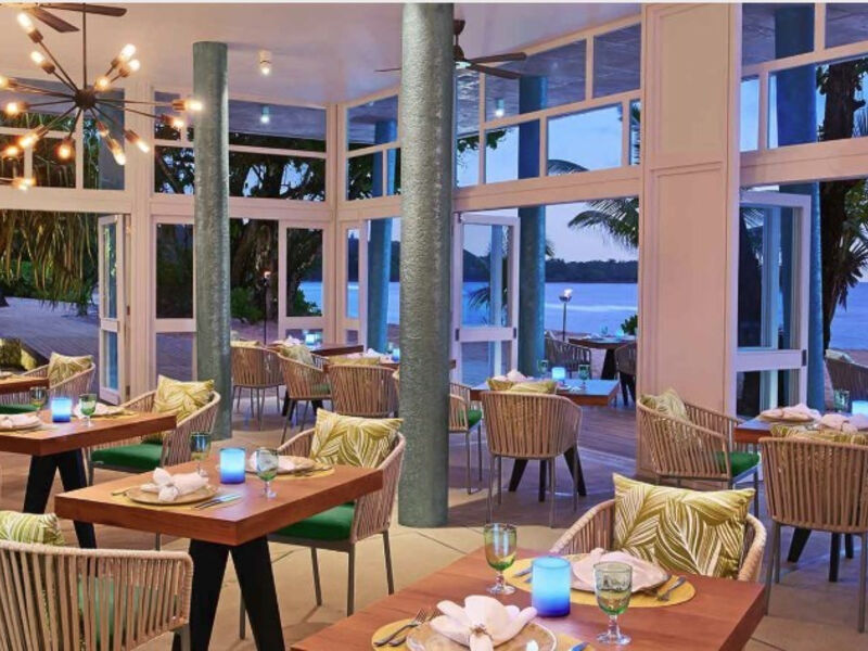 Avani Seychelles Barbarons Resort & Spa