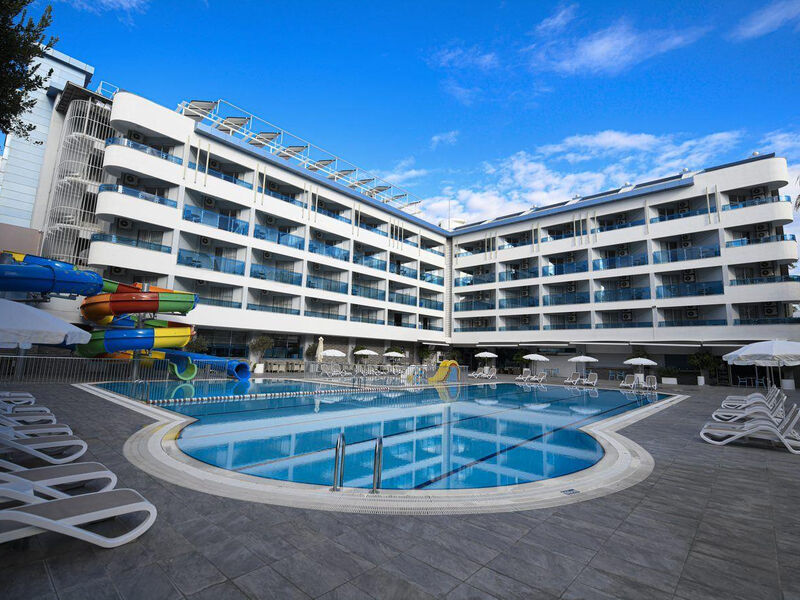 Avena Resort & Spa
